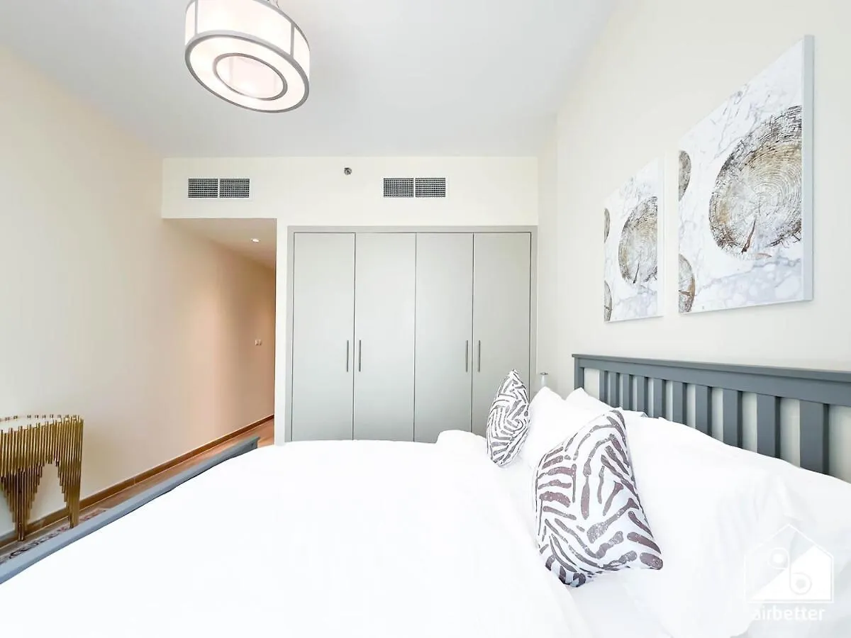 Stunning 2-Bedroom Apartment With Canal Views Dubai United Arab Emirates